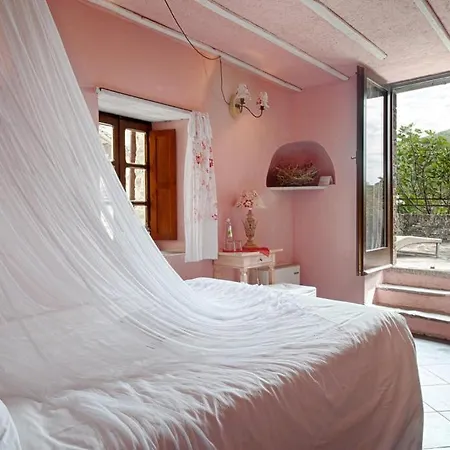 Borgo Casale Albareto (Parma)