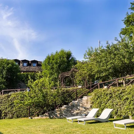 Borgo Casale * Albareto (Parma)