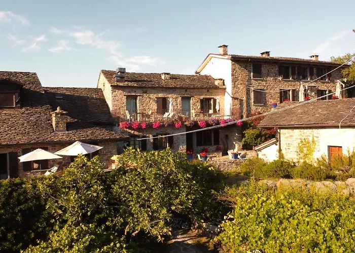 Borgo Casale Casa di campagna Albareto (Parma)